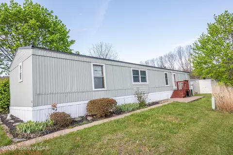 62 3rd Ln, Berwick, PA 18603