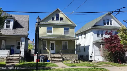 87 Welles St, Kingston, PA 18704
