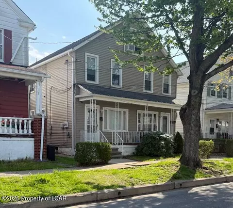 45 Pulaski St, Kingston, PA 18704