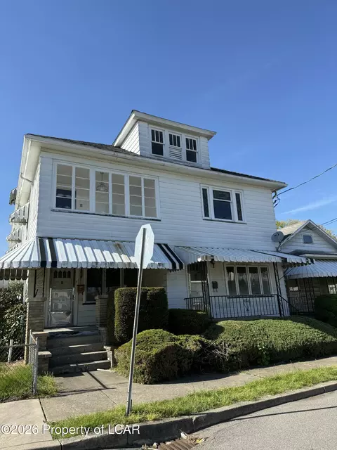 303 Phillips St, Wilkes Barre, PA 18706