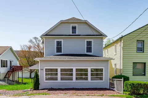 205 Iroquois Ave, Wilkes-barre, PA 18702