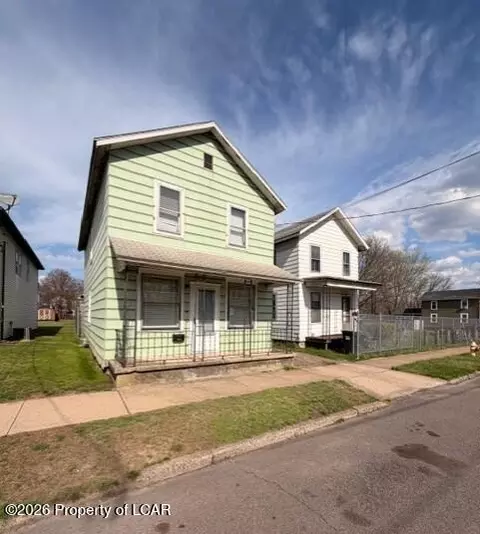 385 Vaughn St, Luzerne, PA 18709