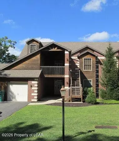 126 Walden Dr, Hazleton, PA 18202