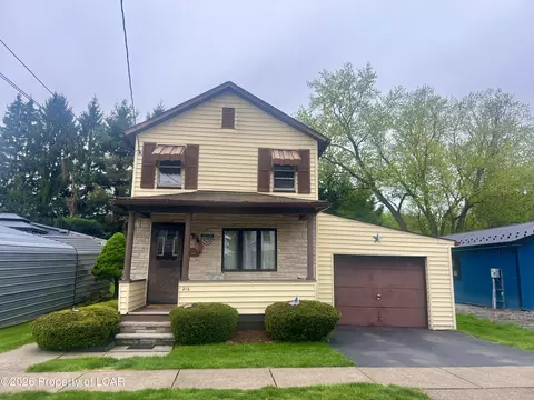 212 Cooper St, Courtdale, PA 18704