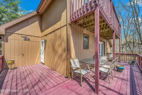 79 Tennyson Cir, Albrightsville, PA 18210