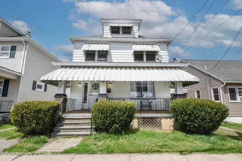 27 Goeringer Ave, Wilkes Barre, PA 18706