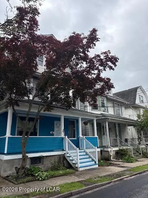 14 Sterling Ave, Wilkes-barre, PA 18702