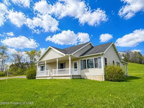 365 Dodson Cemetery Rd, Shickshinny, PA 18655