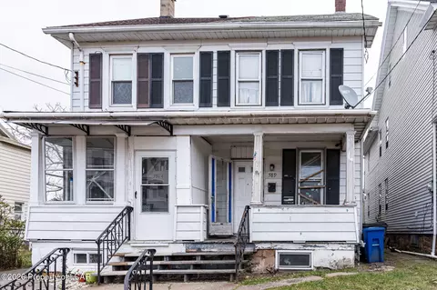 589 Mckinley St, Hazleton, PA 18201