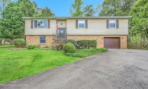 126 Abby Rd, Falls, PA 18615