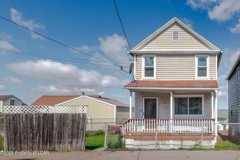 13 Jean St, Wilkes Barre Township, PA 18702