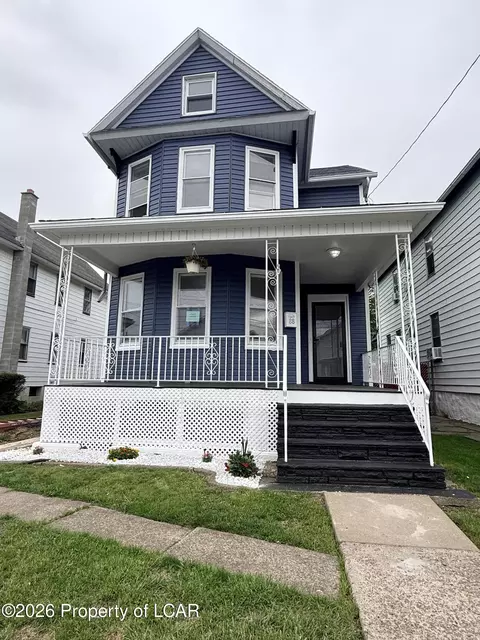 88 W Hartford St, Ashley, PA 18706
