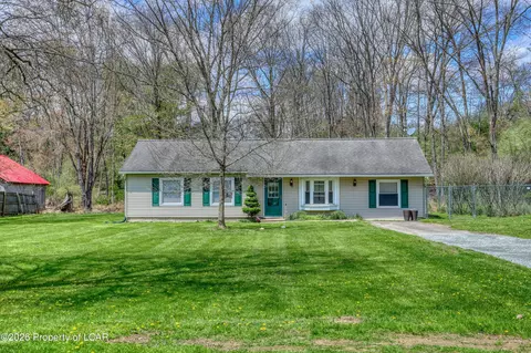 145 Creamery Rd, Tunkhannock, PA 18657