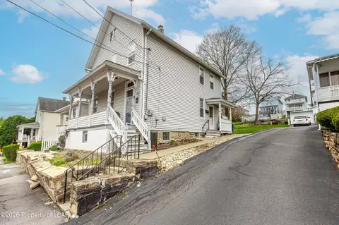 1013 John Ave, Scranton, PA 18510