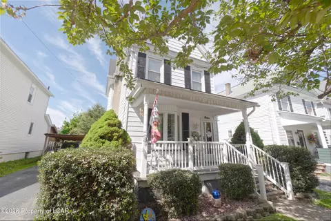 14 Ross St, Kingston, PA 18704