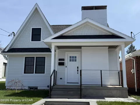 Exterior - 681 Harrison St, Hazleton, PA 18201 photo 2 of 4