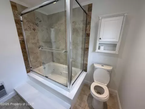 Bath - 681 Harrison St, Hazleton, PA 18201 photo 2 of 2