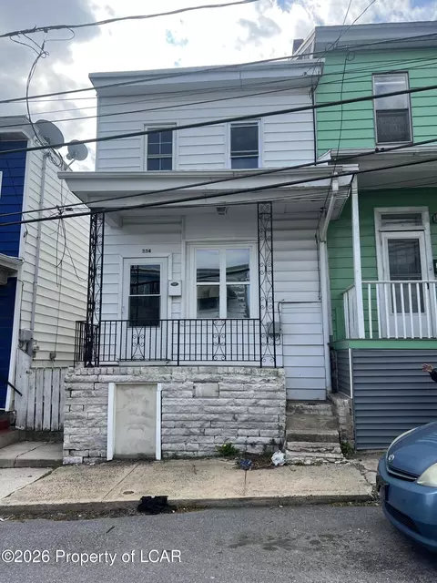 334 S Jardin St, Shenandoah, PA 17976