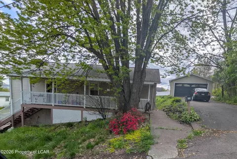 476 Grove St, Kingston, PA 18704