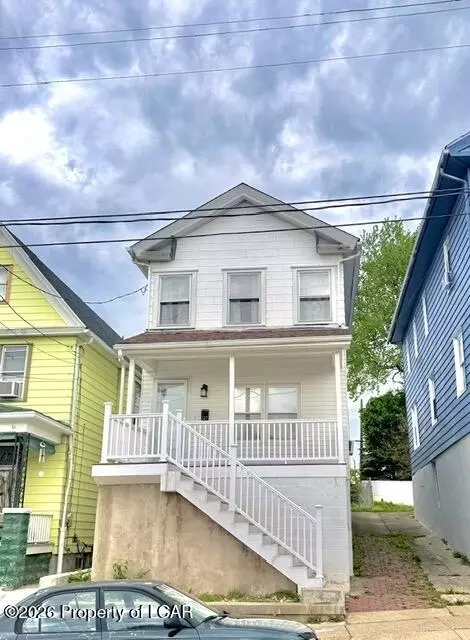 127 Loomis St, Wilkes-barre, PA 18702