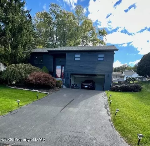 181 Terrace Ave, Shavertown, PA 18708