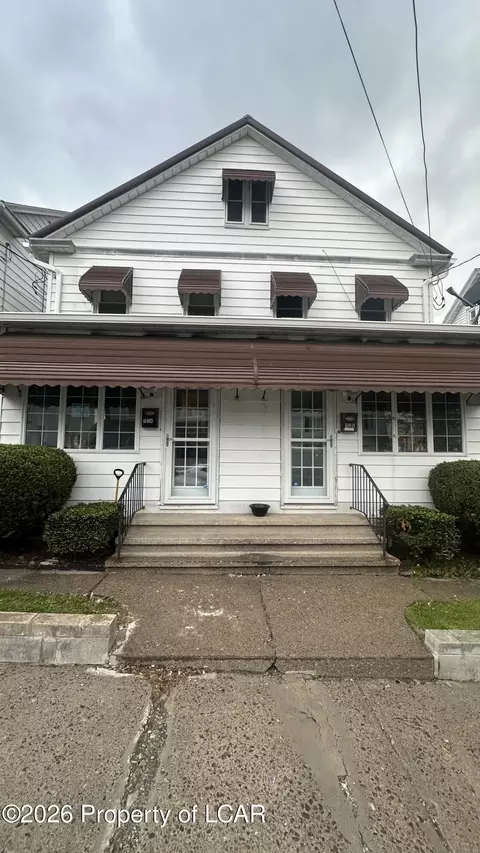 934 Centre St, Freeland, PA 18224