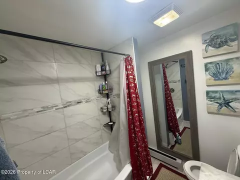 316 E Spruce St, West Hazleton, PA 18202 photo 9