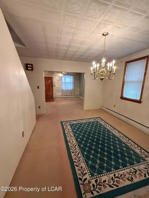 Dining - 213 E Grant St, Mcadoo, PA 18237 photo 1 of 3