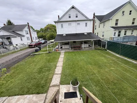 Exterior - 213 E Grant St, Mcadoo, PA 18237 photo 6 of 10