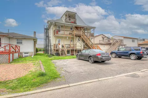 467 Northampton St, Kingston, PA 18704