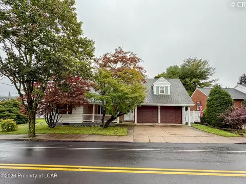 Exterior - 311 W 23rd St, Hazle Township, PA 18202 photo 3 of 4