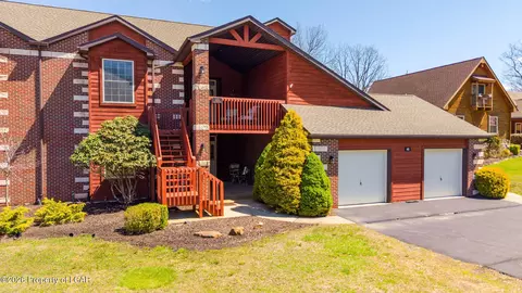 40 Sugarloaf Unit 1603 Ln, Hazleton, PA 18202