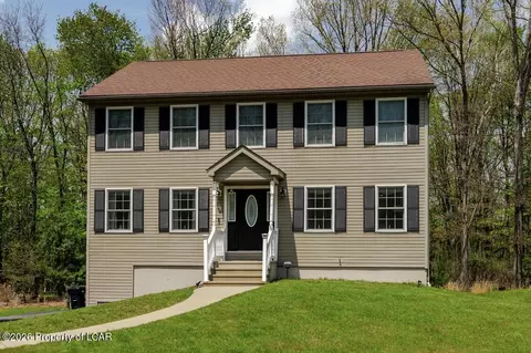 125 Debbie Dr, Drums, PA 18222