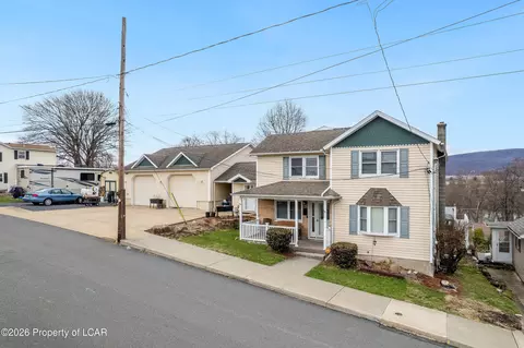 65 Johnson St, Pittston, PA 18640