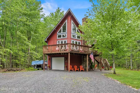 329 Maxatawny Dr, Pocono Lake, PA 18347