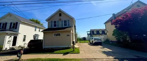 127 Cooper St, Pringle, PA 18704