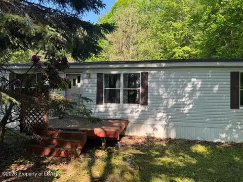 93 Mount Lookout Trl, Exeter, PA 18643