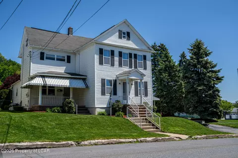 102 Henry St, Plains, PA 18705