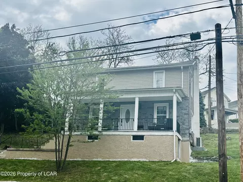 85 Plank St, Pittston, PA 18640