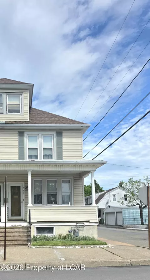 641 Lincoln St, Hazleton, PA 18201