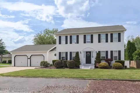 287 Woodward Ave, Kingston, PA 18704