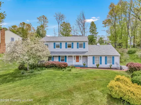 570 Deer Hill Rd, Shavertown, PA 18708