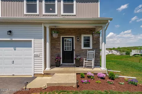 402 Mitchell Ave, Mountain Top, PA 18707