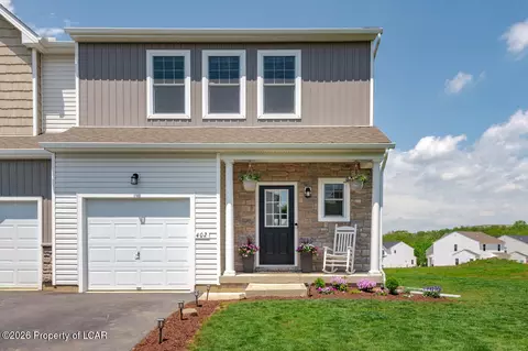 402 Mitchell Ave, Mountain Top, PA 18707