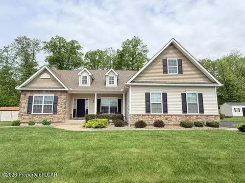 201 Long Run Rd, Drums, PA 18222