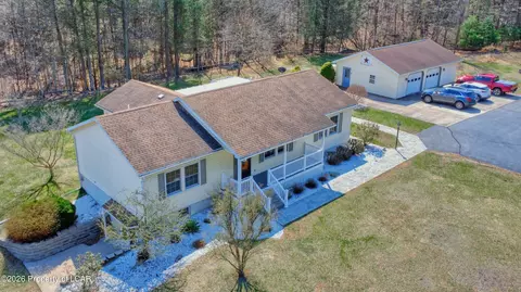 124 Sunset Lake Rd, Shickshinny, PA 18655