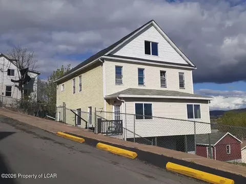 1213 Acker St, Scranton, PA 18504