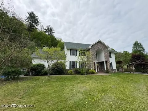 743 Carverton Rd, Wyoming, PA 18644