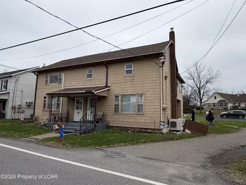 6 N Old Turnpike Rd, Drums, PA 18222