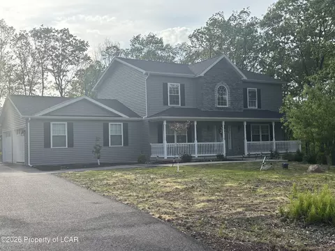 91 Charlwood Dr, Freeland, PA 18224